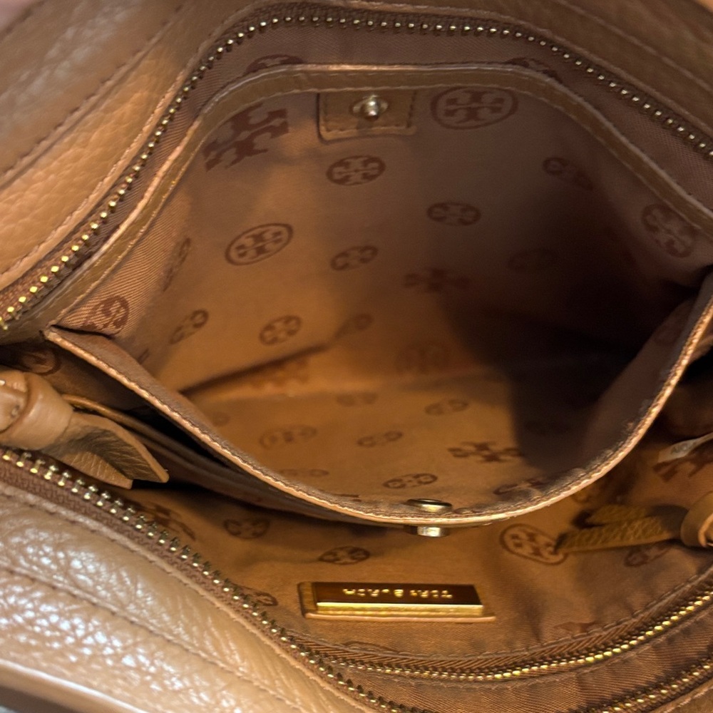 Tory Burch Ivy Tan Leather convertible Shoulder Bag - Picture 12 of 13